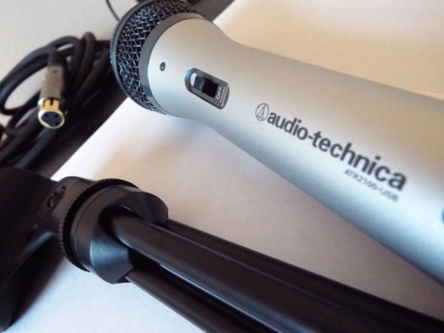 unboxing-mic-audio-technica-4